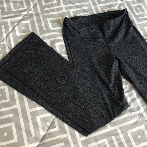 GAP Workout Pants - Picture 3 of 5